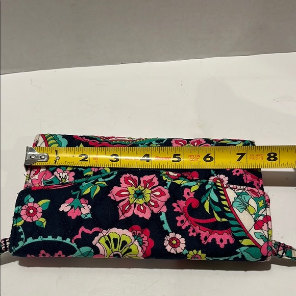 NWT Vera Bradley Strap Wallet Petal Paisley Quilted Wristlet - Picture 16 of 16